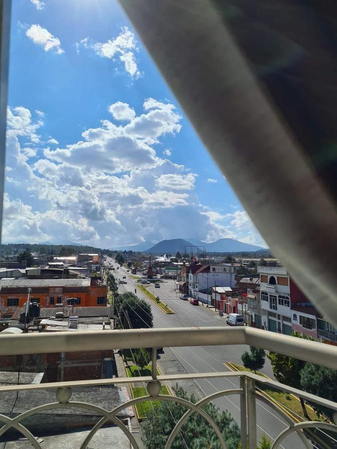 Hotel Santa Fe Paracho de Verduzco Екстер'єр фото